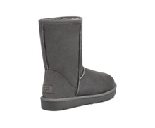 Load image into Gallery viewer, UGG WOMEN CLASSIC SHORT II