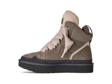 Load image into Gallery viewer, UGG WOMEN HIGHMEL