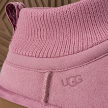 Load image into Gallery viewer, UGG KIDS CLASSIC ULTRA STRETCH CUFF
