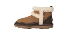 Load image into Gallery viewer, UGG KIDS CLASSIC MINI HERTAGE BOOT