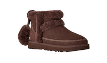 Load image into Gallery viewer, UGG WOMEN CLASSIC MINI HERITAGE BOOT