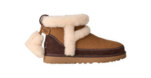Load image into Gallery viewer, UGG WOMEN CLASSIC MINI HERITAGE BOOT