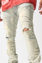 Load image into Gallery viewer, SERENEDE SULFUR STACKED JEANS