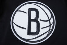 Load image into Gallery viewer, PRO STANDARD NBA BROOKLYN NETS RETRO CLASSIC PO HOODIE