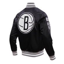 Load image into Gallery viewer, PRO STANDARD MLB BROOKLYN NETS RETRO CLASSIC  SATIN JACKET