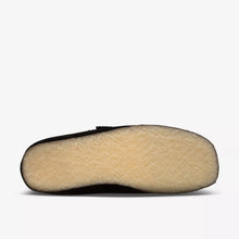 Load image into Gallery viewer, CLARKS ORIGINALS WALLABEE SUEDE SHOES