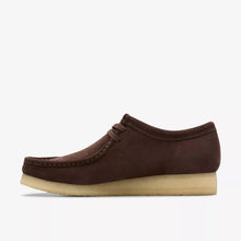 Load image into Gallery viewer, CLARKS WALLABEE SUEDE SHOES