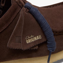 Load image into Gallery viewer, CLARKS WALLABEE SUEDE SHOES