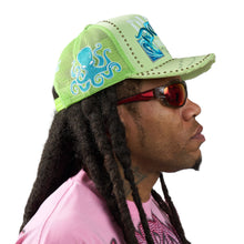 Load image into Gallery viewer, DUAA WAVE SNAPBACK HAT