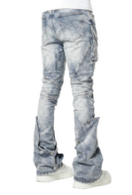 Load image into Gallery viewer, GUAPI COFFIN ARC EMBELISHED DENIM