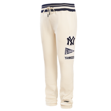 Load image into Gallery viewer, PRO STANDARD MLB NEW YORK YANKEES RETRO CLASSIC SWEATPANTS