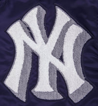 Load image into Gallery viewer, PRO STANDARD MLB NEW YORKYANKEES MASH SATIN JACKET