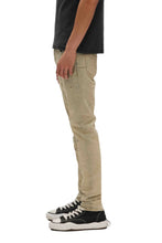 Load image into Gallery viewer, PURPLE BRAND  SLIM JEANS