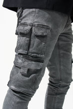 Load image into Gallery viewer, SERENEDE IRON CARGO JEANS