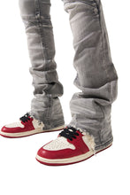 Load image into Gallery viewer, SERENEDE NOCTIS  STACKED JEANS