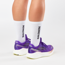 Load image into Gallery viewer, SALOMON WOMEN AERO GLIDE 4 RUNNING SHOES