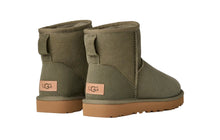 Load image into Gallery viewer, UGG WOMEN CLASSIC MINI II