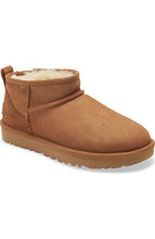 Load image into Gallery viewer, UGG WOMEN CLASSIC ULTRA MINI