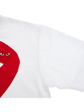 Load image into Gallery viewer, COMME DES GARSONS PLAY T.SHIRT